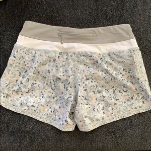 Lulu lemon running shorts
